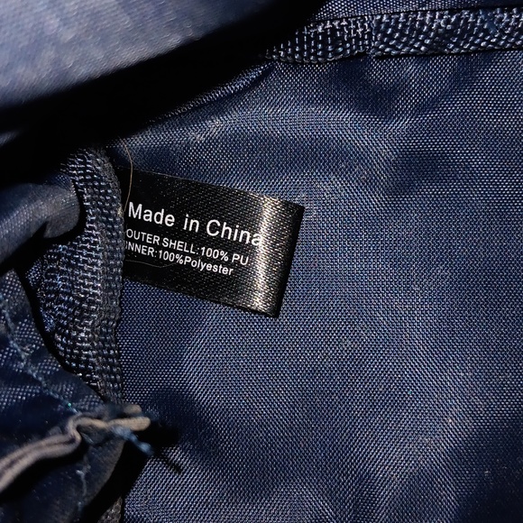 Versace parfums pouch NWOT - Picture 7 of 7